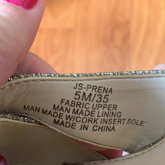 Jessica Simpson Gold Sparkle Dress Sandals - Picture 8 of 8